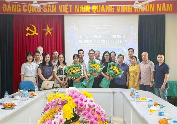 Seminar khoa học chào mừng ngày Khoa học, Công nghệ và Đổi mới sáng tạo Việt Nam